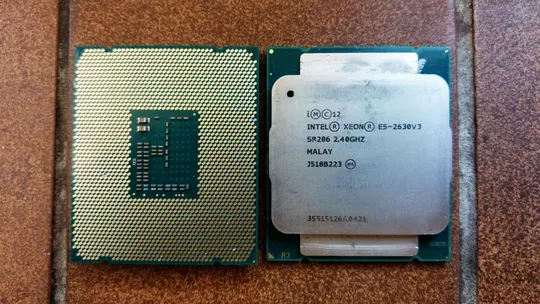 8х ядерный процессор Intel Xeon E5-2630 V3 SR206 8C/16HT 2.40-3.20GHz/20M/8.00GT/s 85W LGA2011-3 Вживане Ціна