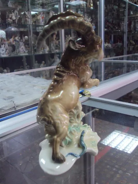 фигура фарфор енц козел Энц под реставрацию №28 Продаж