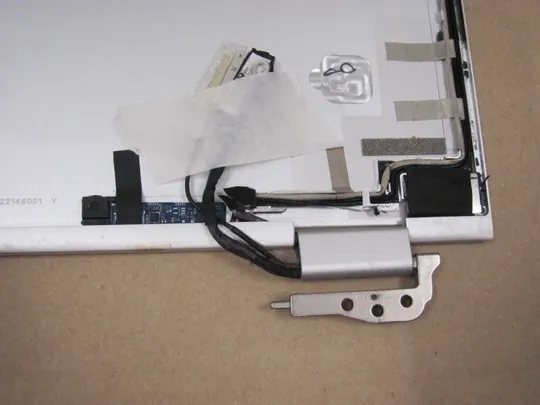 643-8  кришка матриці 6070B1063701  з петлями і шлейфом  для HP ELITEBOOK X360 1030 G2  оригінал Продаж