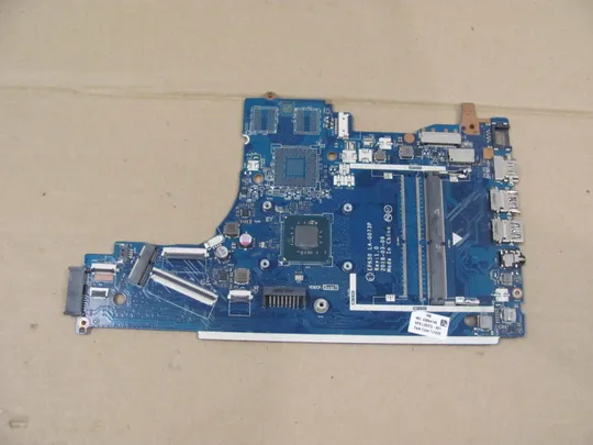 657-22 материнська плата EPK50 LA-G073P  L20372-601 SR3S1  Celeron N4000  для HP 250 255 256 258 G7 15-DA 15-DB 15-DR оригінал Ціна