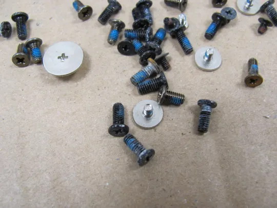 номер0327-26 комплектуюче гвинти  для Acer Aspire V5 V5-571P V5-571P-6499  оригінал Продаж