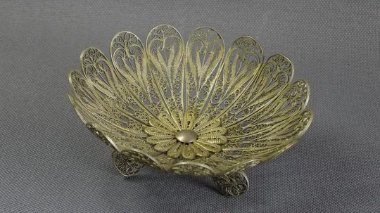 Купити Конфетница скань ваза советский мельхиор БУ ажурна цукерниця золотиста