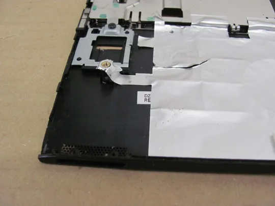 номер0032-6 Кришка панель палмрест та тачпад 0MKKD5 для Dell VOSTRO V131 оригінал Недорого