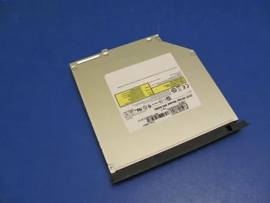 №50-14 CD/DVD-привод SN-S083 для MEDION ERAZER X6811 оригінал Ціна