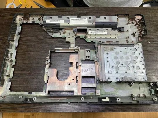 L022 Поддон AP0E4000210 для ноутбука Lenovo G565 G560 Ціна