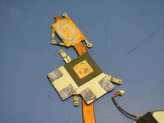 №115-30 система охолодження DFS200005030T для DELL INSPIRON 15 7000 оригінал Де купити