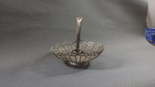 Скань ваза корзинка мельхиор советский БУ с дефектом З аукціону