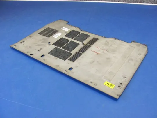 51-1 Сервісна кришка 0P318H  для ноутбука Dell Latitude E6400 оригінал Продаж