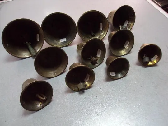 Колокола бронза колокольчики с 0-1 и 3-11 колокол лот 11 шт №11650 Де купити