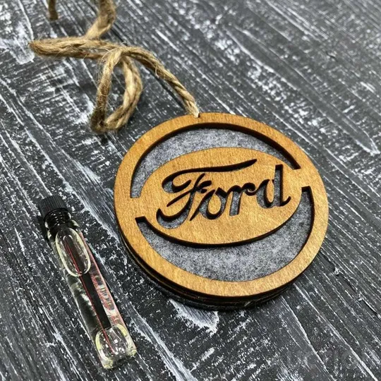 Автомобільний освіжувач повітря з парфумованою олією з логотипом Ford Ціна