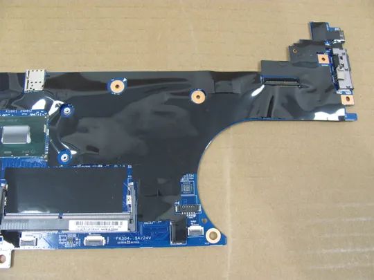 номер0026-18 материнська плата Mainboard Материнка Основна плата Системна плата Плата системи Laptop motherboard мамка  ноутбучна плата 01YR250 SR3L9 i5-8350U 448.0CW07.0011 для Lenovo ThinkPad T580 P52S оригінал Де купити