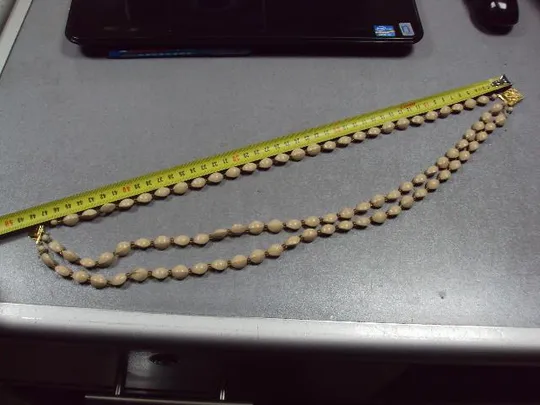 Бижутерия бусы в три ряда ожерелье Чехословакия пластик бежевые длина 47,5 см №13379 Характеристики