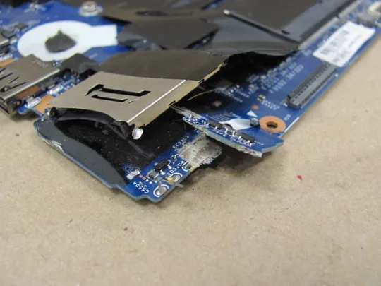 666-46 материнська плата 448.0CW07.0011 01YR250 SR3L9 i5-8350U для Lenovo Thinkpad T580 P52S оригінал Продаж