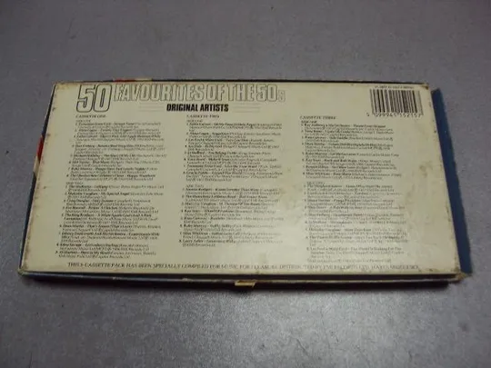 сборник кассет 3 cassette pack 50 favourites of the 50 s original artists №2528 Продаж