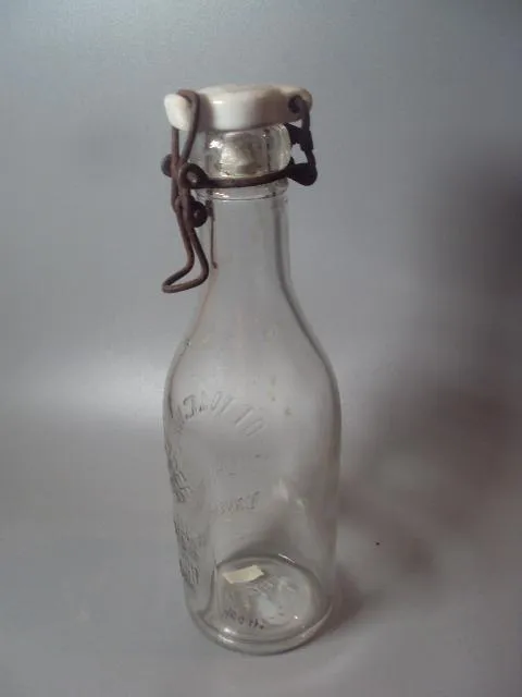 бутылка otto schroder wilhelmshaven unverkauelich с фарфоровой пробкой высота 20 см 0,25 л (№ 1234) Де купити