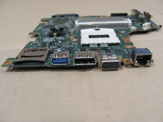 96-23  материнська плата CP667437-01 CP642130-Z3 для FUJITSU LIFEBOOK E754 оригінал З аукціону