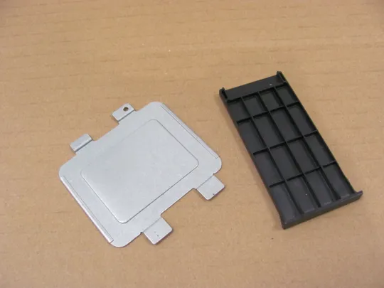 752-8 комплектуюче для  Dell Precision 17 7730 7740 M7730 M7740  оригінал Ціна