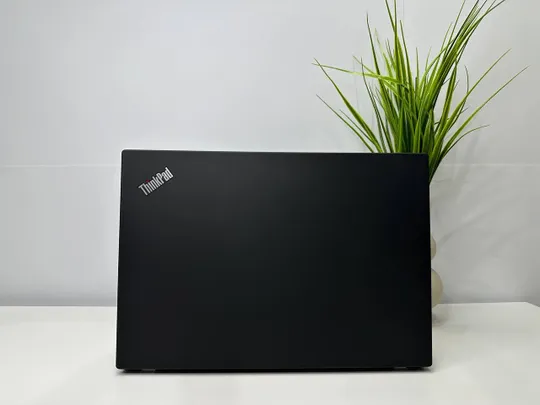 1620 Lenovo ThinkPad T14 14" FHD i5-10310U 2.21Ghz / 16Gb / 240ssd / WebCam / Ledkeyboard + блок живлення Де купити