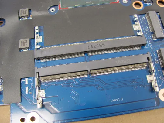 81-1 материнська плата РОБОЧА DA0X8CMB6E0 SR3LA i5-8250U для HP ProBook 450 455 470  G5 оригінал Характеристики