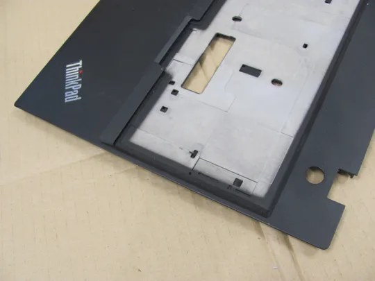 номер0251-15  Кришка панель палмрест 460.0CW06.0003 01YR481 для Lenovo Thinkpad T580 P52S оригінал З аукціону