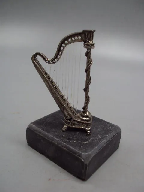 Фигура на подставке статуэтка арфа серебро 800 проба вес 130 г высота 8,2 см и 6,3 см №15 Недорого