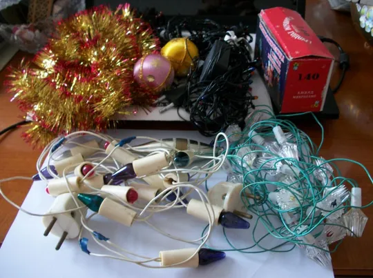 Купити Гирлянда СССР , 3-Штук , 1960-70-х годов , 3-три игрушка на елку, 1-один дождь