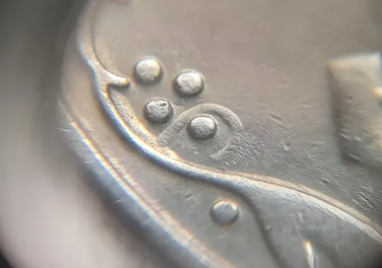 (6488) 50 копійок 2013 брак "ПІДКОВА" у 6 гроні на реверсі (50 копеек 2013 подкова) Де купити