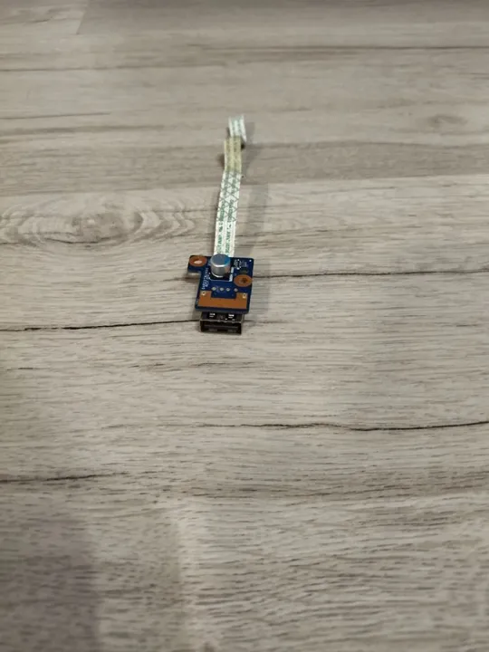 Розєм USB для ноутбука HP g6-1000 g7-1000 Series Ціна