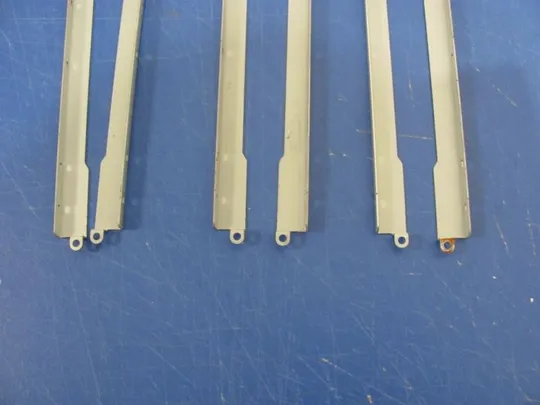 номер0909-8 кріплення для FUJITSU LIFEBOOK S751 E752 E781 E782 оригінал Продаж