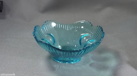 Цукерниця ваза стара бірюзове кольорове радянське скло Вживане Ціна