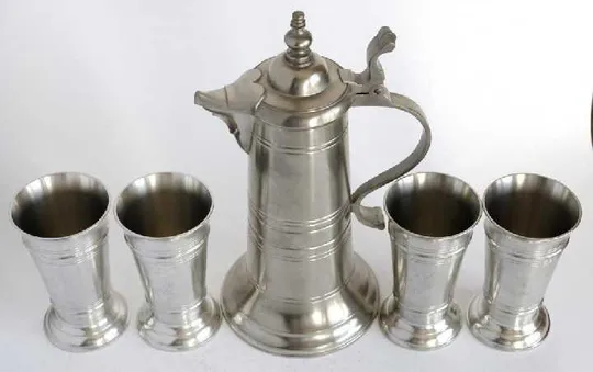 Антикварні олов'яні глечик і 4 келихи, Germany З аукціону