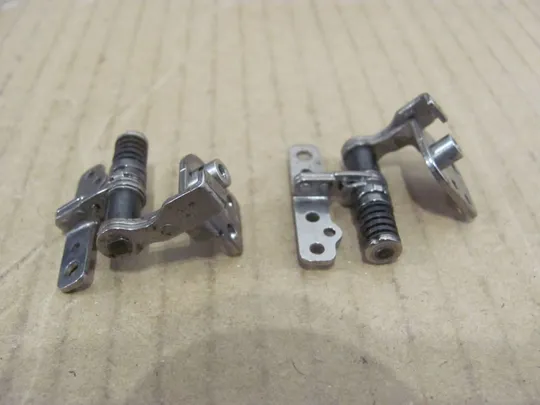 номер0326-26 петлі для SAMSUNG NP600 NP600B5B4 оригінал Де купити