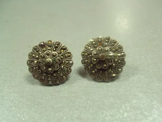 серьги цветочки цветы серебро вес 6,55 №662 З аукціону
