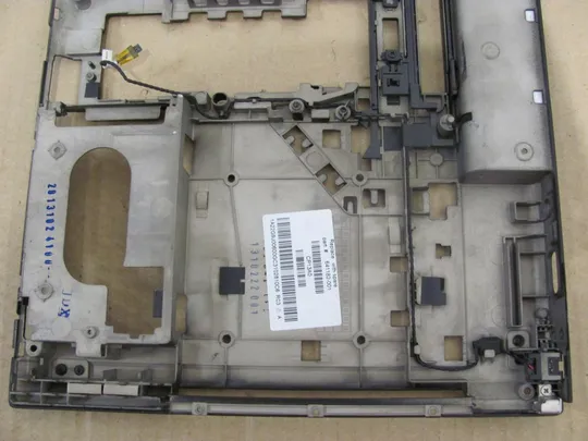 337-1 Кришка (дно, корито, піддон) корпуса 641182-001 для HHP EliteBook 8570P 8560P оригінал Недорого