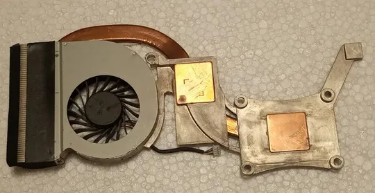 Купити Система охолодження з ноутбука DELL Latitude E6420 AT0FE005ZCL 07MJYV