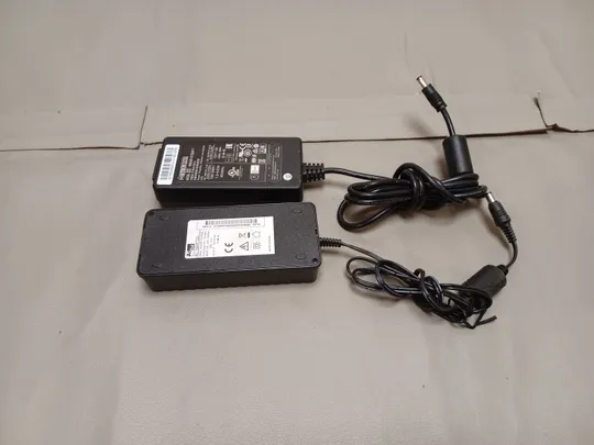 0626 адаптер живлення 12V 4A  2 шт НІМЕЧЧИНА Ціна