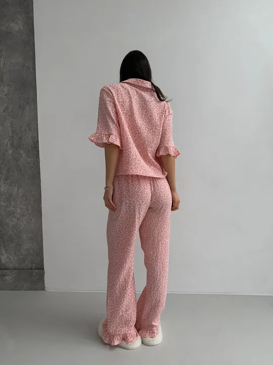 Купити Піжама жіноча муслінова 100% бавовна принт леопардовий пудрова