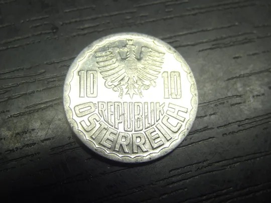 Купити 10 грошей 1981 Австрія