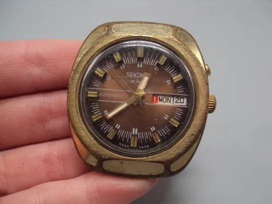 Наручные часы Секунда 26 камней календарь ссср Seconda automatic позолота Аu10 не на ходу №15904 Продаж