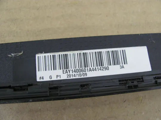 номер0111-14  рамка матриці EAY1400601 для HP HP Pavilion 15-P оригінал Характеристики