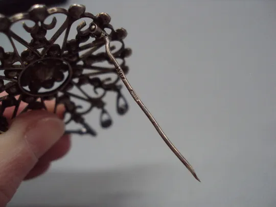 Брошка цветок с висюльками брошь цветочек серебро 875 проба ссср вес 9,15 г высота 5,5 см №15942 На торгах