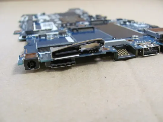 539-6 материнська плата 6050A2728501  826806-001 i5-6300U для HP EliteBook 840 850 G3  оригінал Характеристики