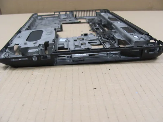 706-5 Кришка дно піддон корпуса AM0TJ000400 734279-001 для HP EliteBook ZBOOK 15 G2 оригінал Інструкція