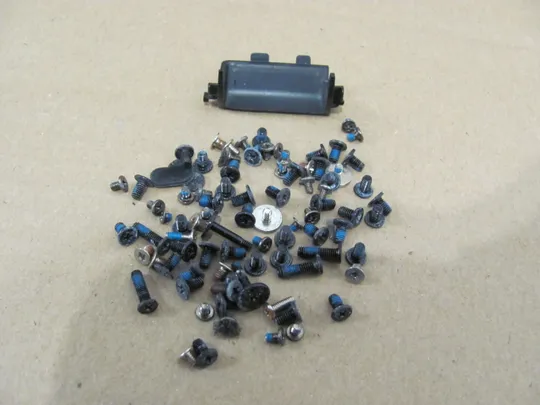 440-21 комплектуюче гвинти   для  HP Pavilion DV7 DV7-6000 DV7T  G4 G6 G7  оригінал Ціна