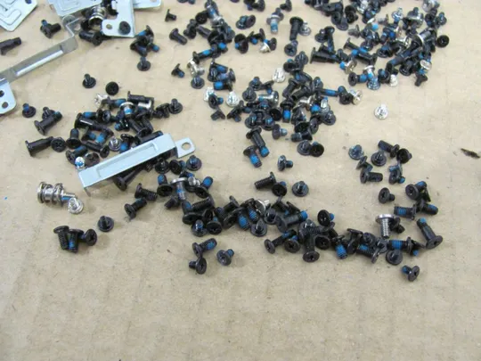 №152-35 комплектуюче для DELL LATITUDE E6440 оригінал Продаж