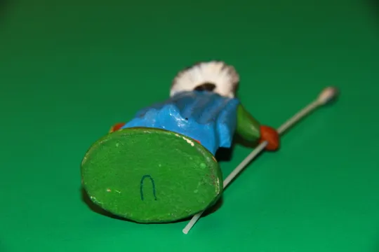 ВОЖДЬ ІНДІАНЕЦЬ ІЗ ЩИТОМ ТА СПИСОМ индеец 70-75мм ГДР (масса-композит) LISANTO Антон Редер Продаж