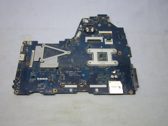 Купити Материнская плата Toshiba C660  PWWAA LA-6847p Rev: 1.0 Донор Нерабочая