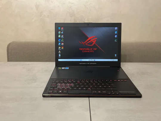 Ігровий ноутбук Asus ROG Zephyrus GX501VI-GZ020T, 15,6 FHD IPS 120Hz, i7-7700HQ, 16GB, 1TB, nVidia GeForce GTX 1080 8GB Ціна