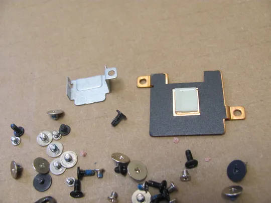 Купити номер0973-19 комплектуюче кріплення гвинти   для D﻿ell Precision 7750 7760 7550 7560 M7750 оригінал