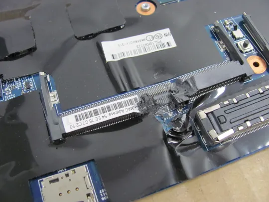 48-15 материнська плата 01AY318  SR2F1  i7-6600U для  Lenovo ThinkPad T560 P50S оригінал Де купити